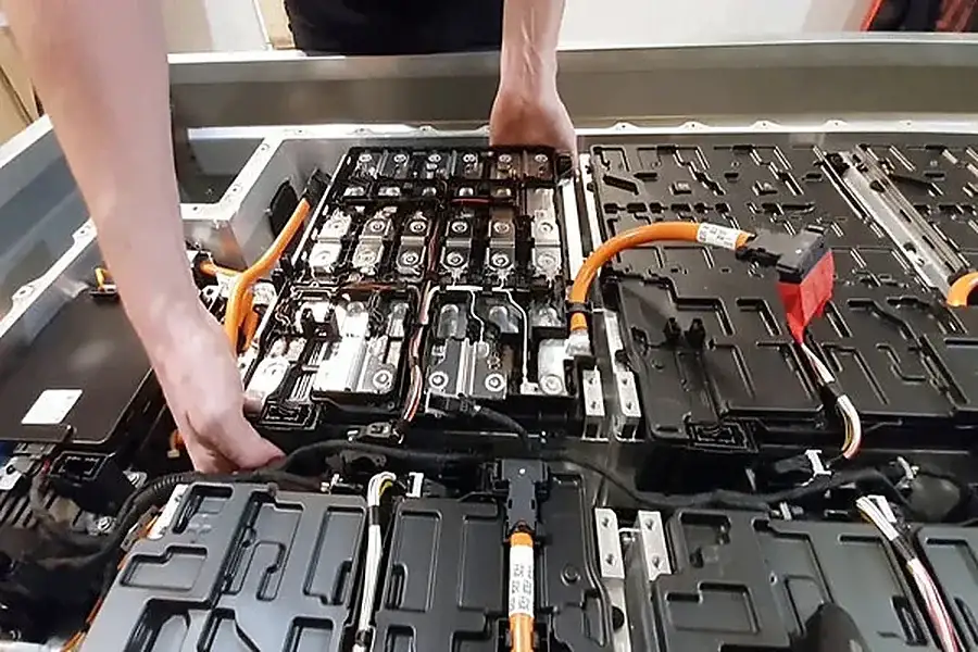 Professional Mobile Car Battery Replacement in Salinas, CA Professional Mobile Car Battery Replacement in Salinas, CA